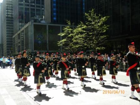 Drulls Pipes and Drums.JPG